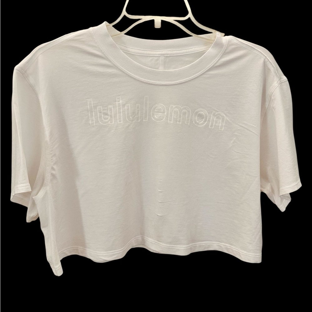 lululemon athletica White Cropped Logo Tee